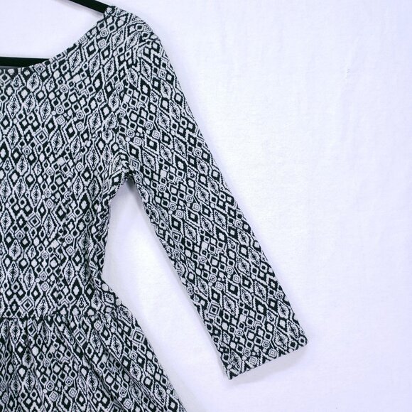 BP Black n White Geometric Pattern Thick Boho Fit and Flare Dress Size M - Picture 8 of 15
